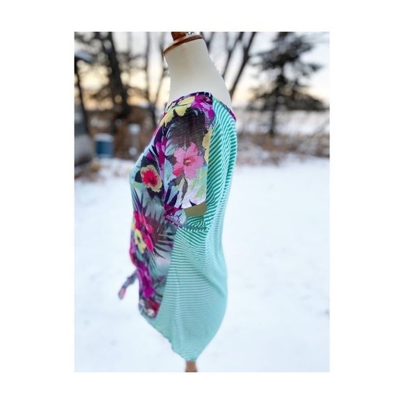 Seven7 Top Tee Shirt Floral Stripe Chiffon Jersey Knit High Low Sheer Knot Sz M - Picture 10 of 11